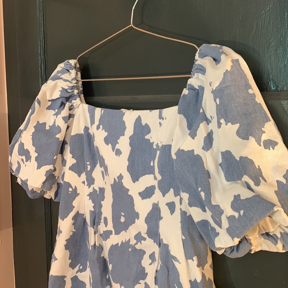 Cider denim cow print puff sleeve dress (M) - Picture 2 of 4
